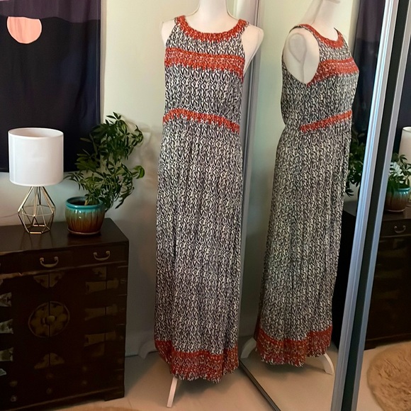 THML Jameson Embroidered Maxi Dress, Size XL - Picture 2 of 9